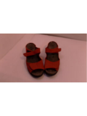Women's Mephisto Sandals Red Size 7
